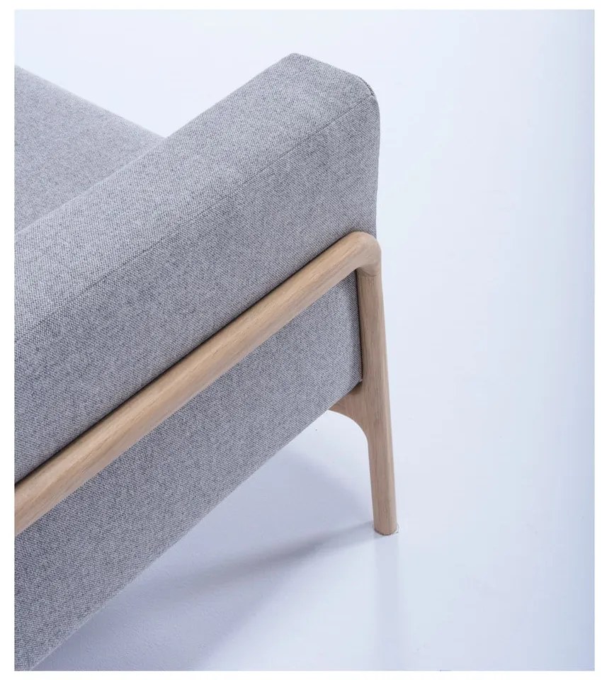 Canapea cu structură din lemn de stejar Gazzda Fawn, 210 cm, gri