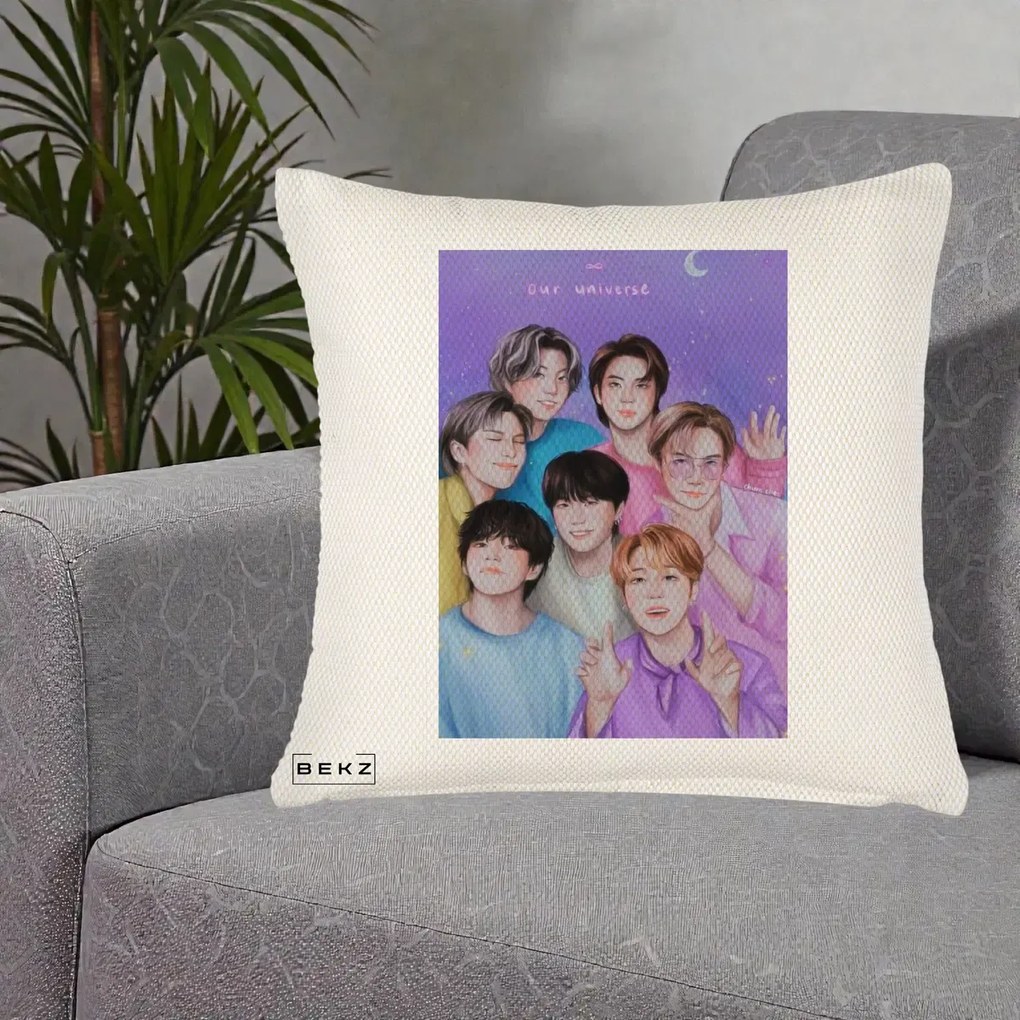 Perna Personalizata K-pop BTS Our Universe Fanart Violet Pastel, 40x40 cm, Crem Reliefat, Husa Detasabila, Perna Inclusa, BEKZ®