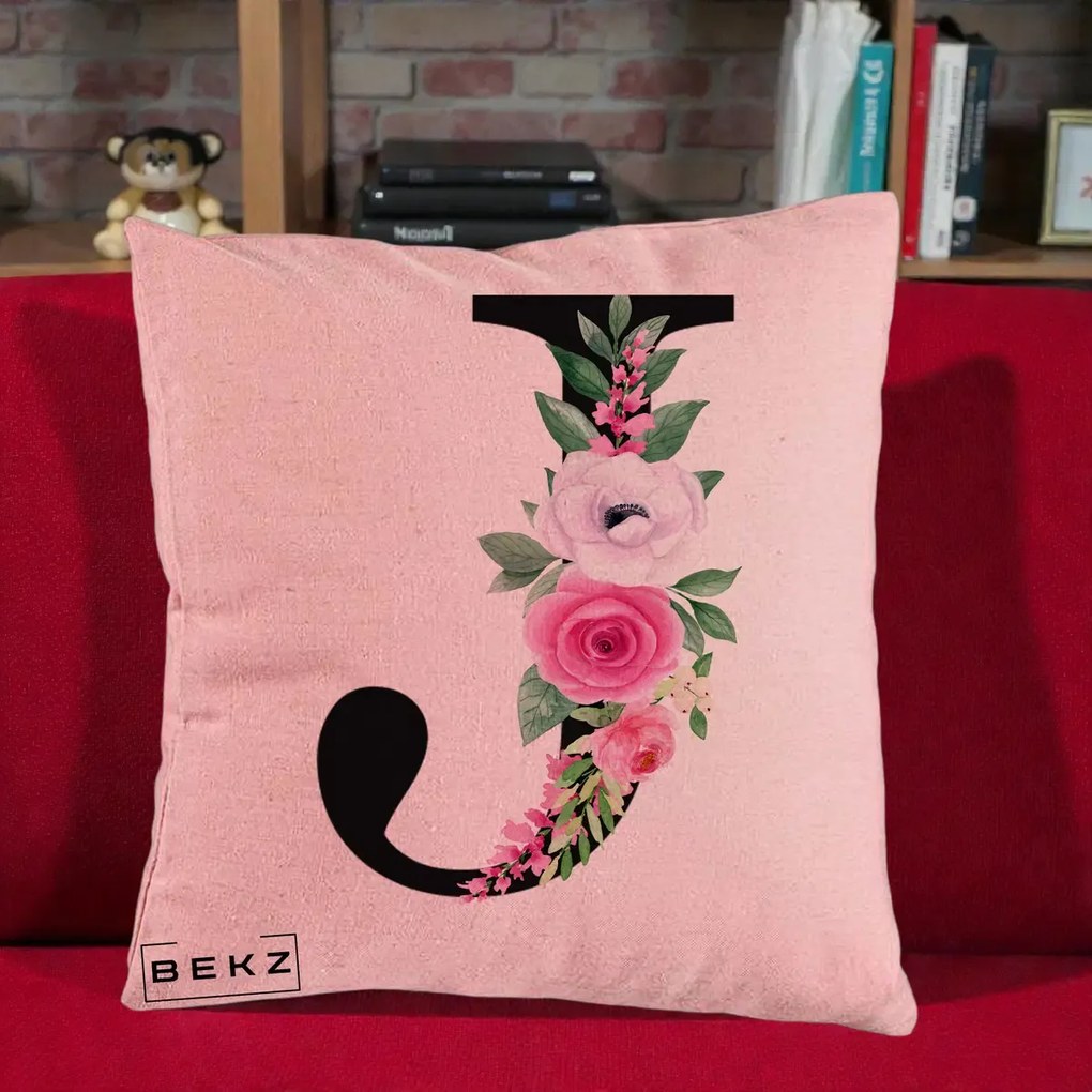 Cadou Personalizat - Perna Personalizata Monograma Florala Litera J, 40x40 cm, Roz, Husa Detasabila, Perna Inclusa, BEKZ®
