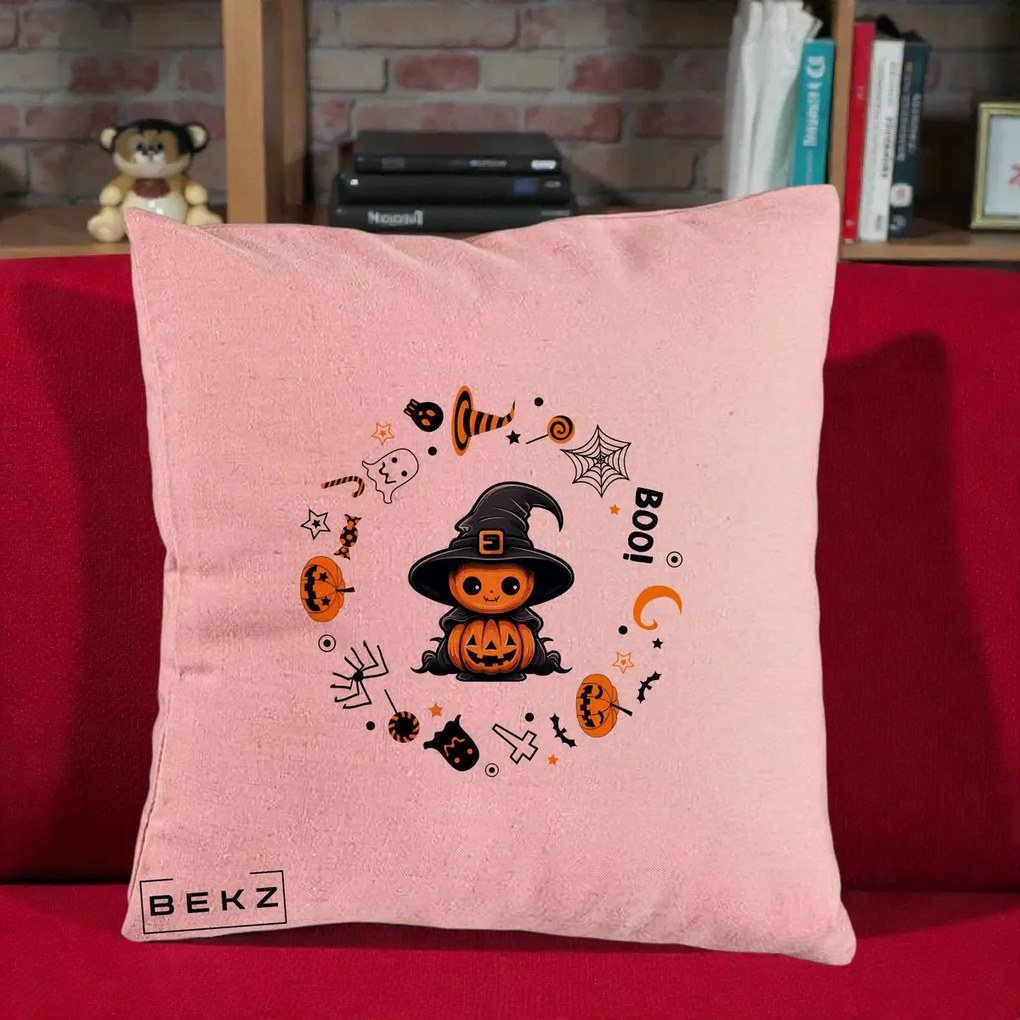 Perna Decorativa Halloween Dovleac Vrajitor Boo cu Simboluri, 40x40 cm, Roz, Husa Detasabila, Perna Inclusa, BEKZ®
