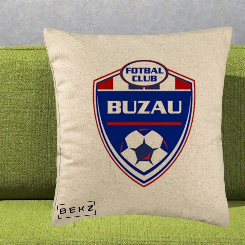 Perna Personalizata FC Buzau Fotbal, 40x40 cm, Bej, Husa Detasabila, Perna Inclusa, BEKZ®