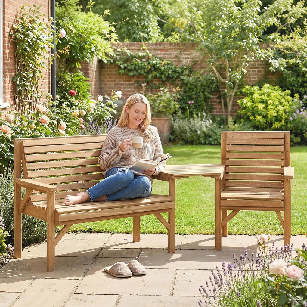 Outsunny Set 3 scaune de grădină, mobilier balcon cu orificiu pentru umbrelă, scaun de grădină, bancă, masă detașabilă 121x65x90 cm Lemn natural | Aosom Romania