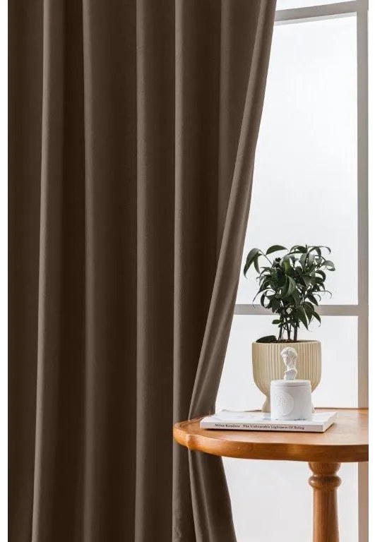 Draperie opacificanta maro VELVET 140x270 cm Agatat: Rejansa