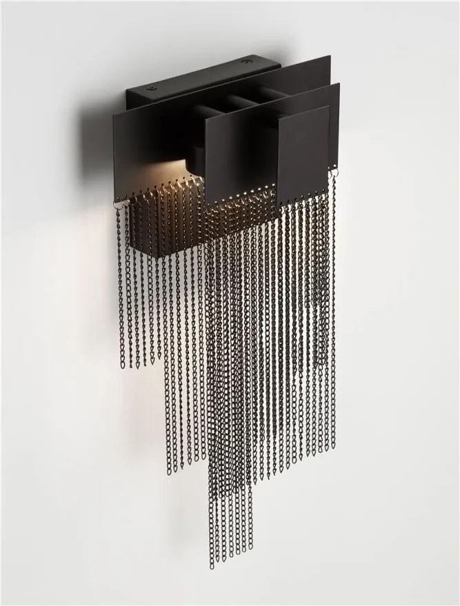 Aplica LED design modern REVIA negru