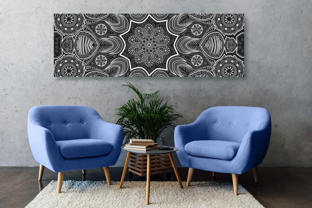 Tablou Mandala indiană cu model floral în design alb-negru