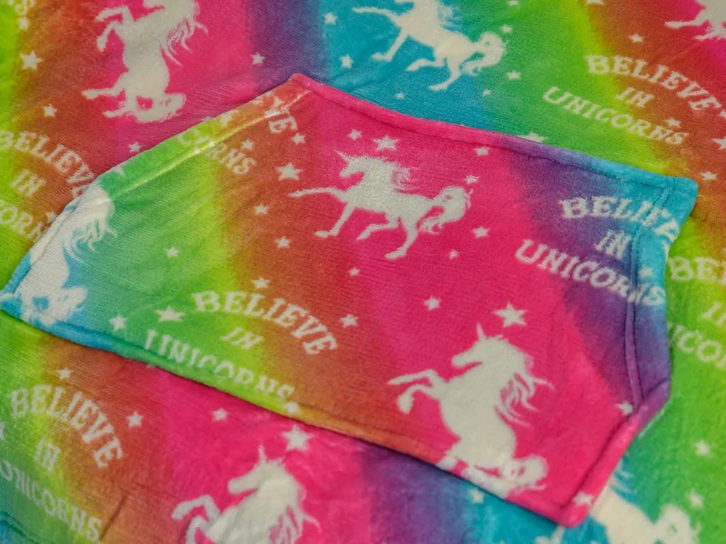 Patura cu maneci si gluga, imitatie de miel color ALICORN