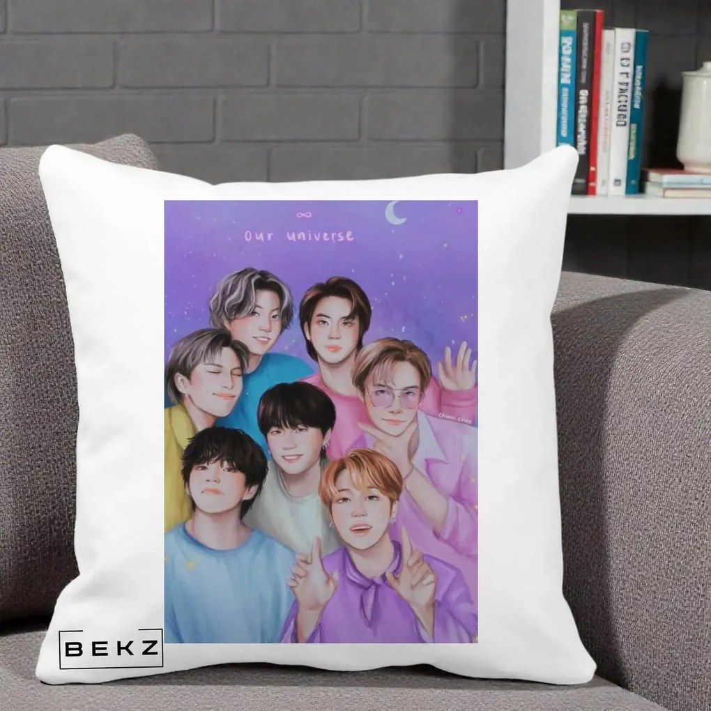 Perna Personalizata K-pop BTS Our Universe Fanart Violet Pastel, 40x40 cm, Alba Mata, Husa Detasabila, Perna Inclusa, BEKZ®