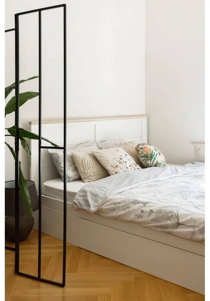 Pat matrimonial alb cu spațiu de depozitare și somieră 160x200 cm Gabi – Marckeric