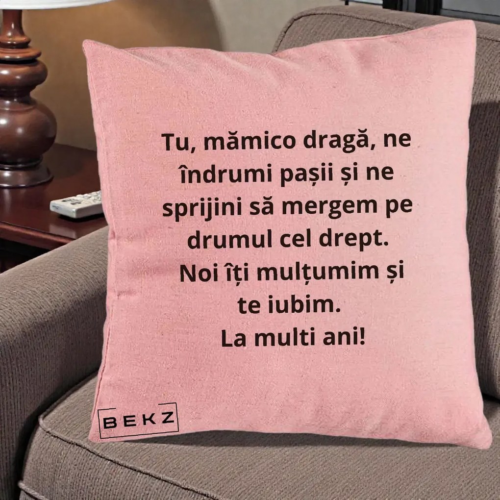 Cadou pentru Mama - Perna Personalizata Mamico Draga Te Iubim La Multi Ani cu Text Negru, 40x40 cm, Roz, Husa Detasabila, Perna Inclusa, BEKZ®