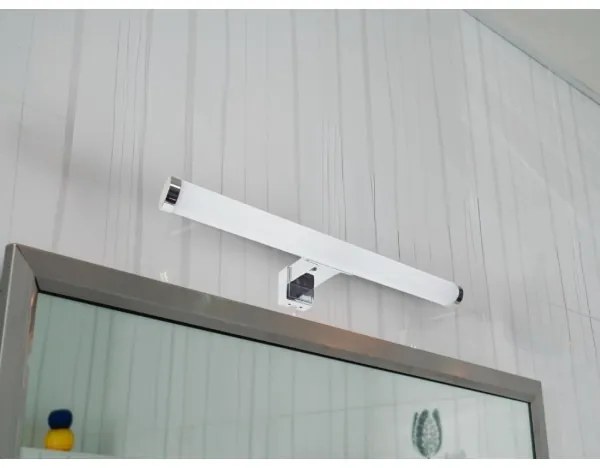 Lampă LED pentru oglindă de baie, 8 W, 230 V, 30 cm, IP44, crom lucios