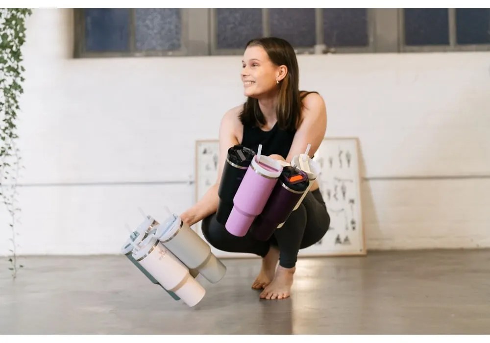 Termos violet cu pai din oțel inoxidabil 1,18 l Quencher H2.0 FlowState Tumbler Plum – Stanley