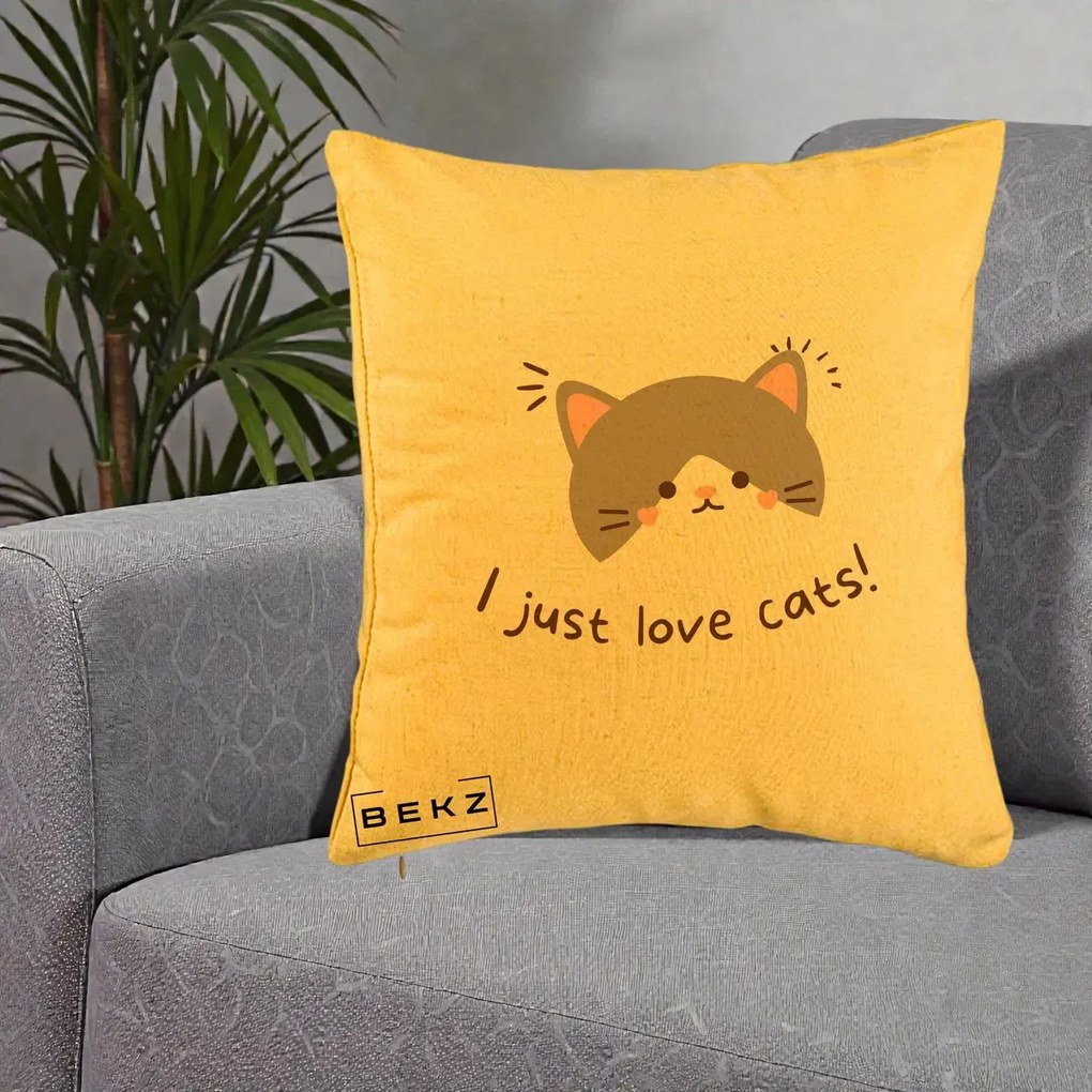 Perna Personalizata I Just Love Cats Pisica Kawaii, 40x40 cm, Galben, Husa Detasabila, Perna Inclusa, BEKZ®