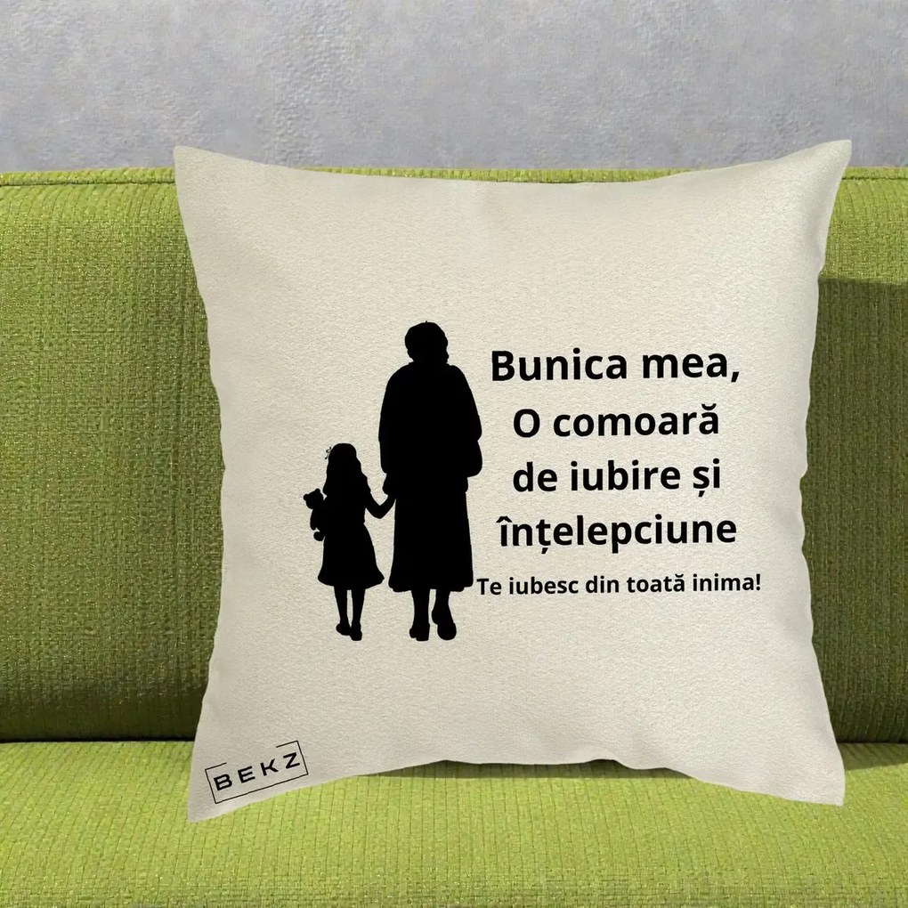 Cadou pentru Bunica - Perna Personalizata Bunica Mea Comoara Iubire Intelepciune Silueta, 40x40 cm, Ecru, Husa Detasabila, Perna Inclusa, BEKZ®