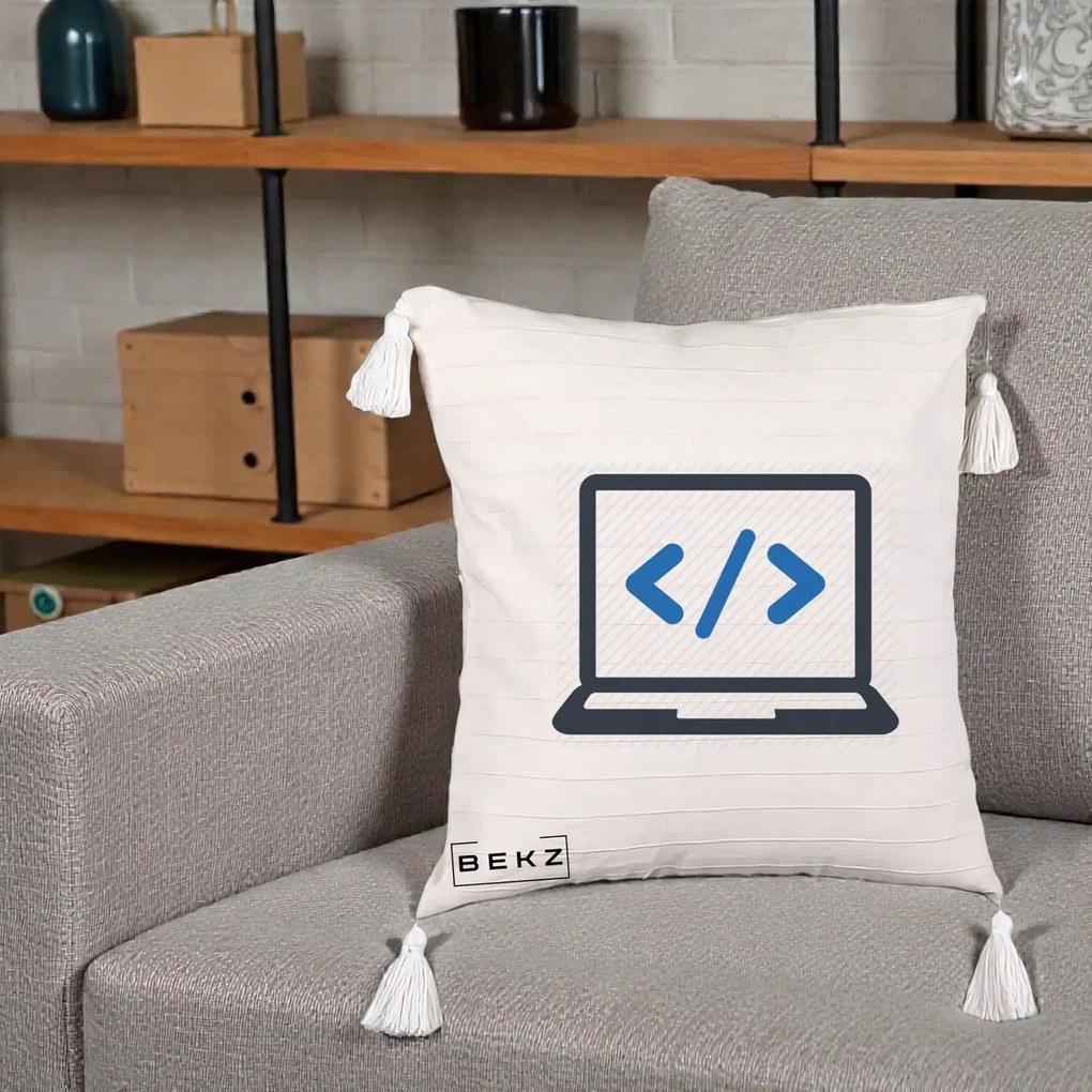 Perna Personalizata Laptop Cod HTML, 40x40 cm, Bej cu Franjuri, Husa Detasabila, Perna Inclusa, BEKZ®