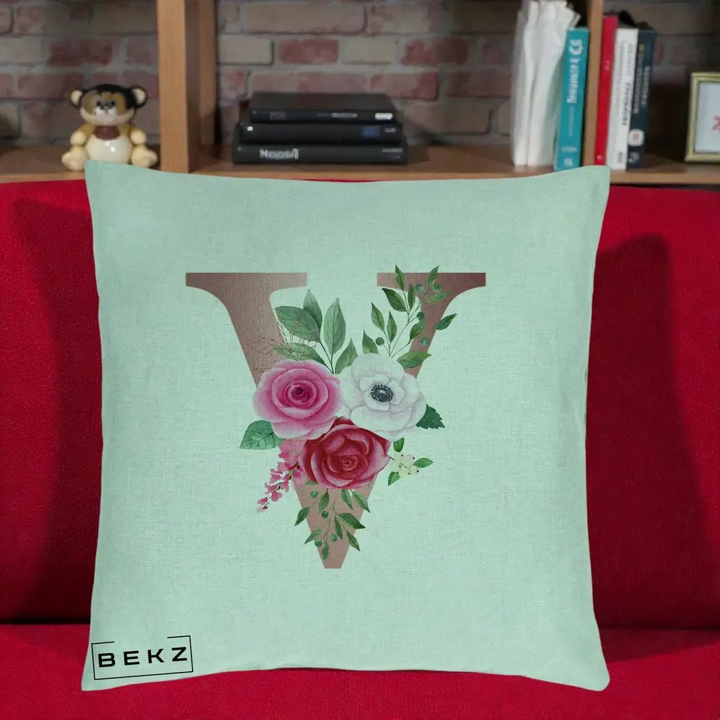 Cadou Personalizat - Perna Personalizata Monograma Rose Gold Litera V, 40x40 cm, Verde Menta, Husa Detasabila, Perna Inclusa, BEKZ®