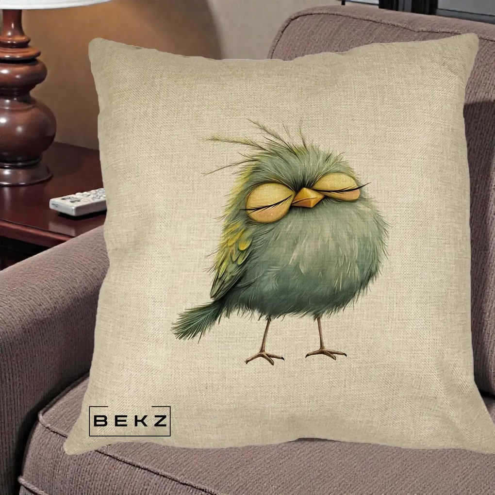 Perna Decorativa Pasare Teal Adormita cu Ochi Galbeni, 40x40 cm, Crem, Husa Detasabila, Perna Inclusa, BEKZ®