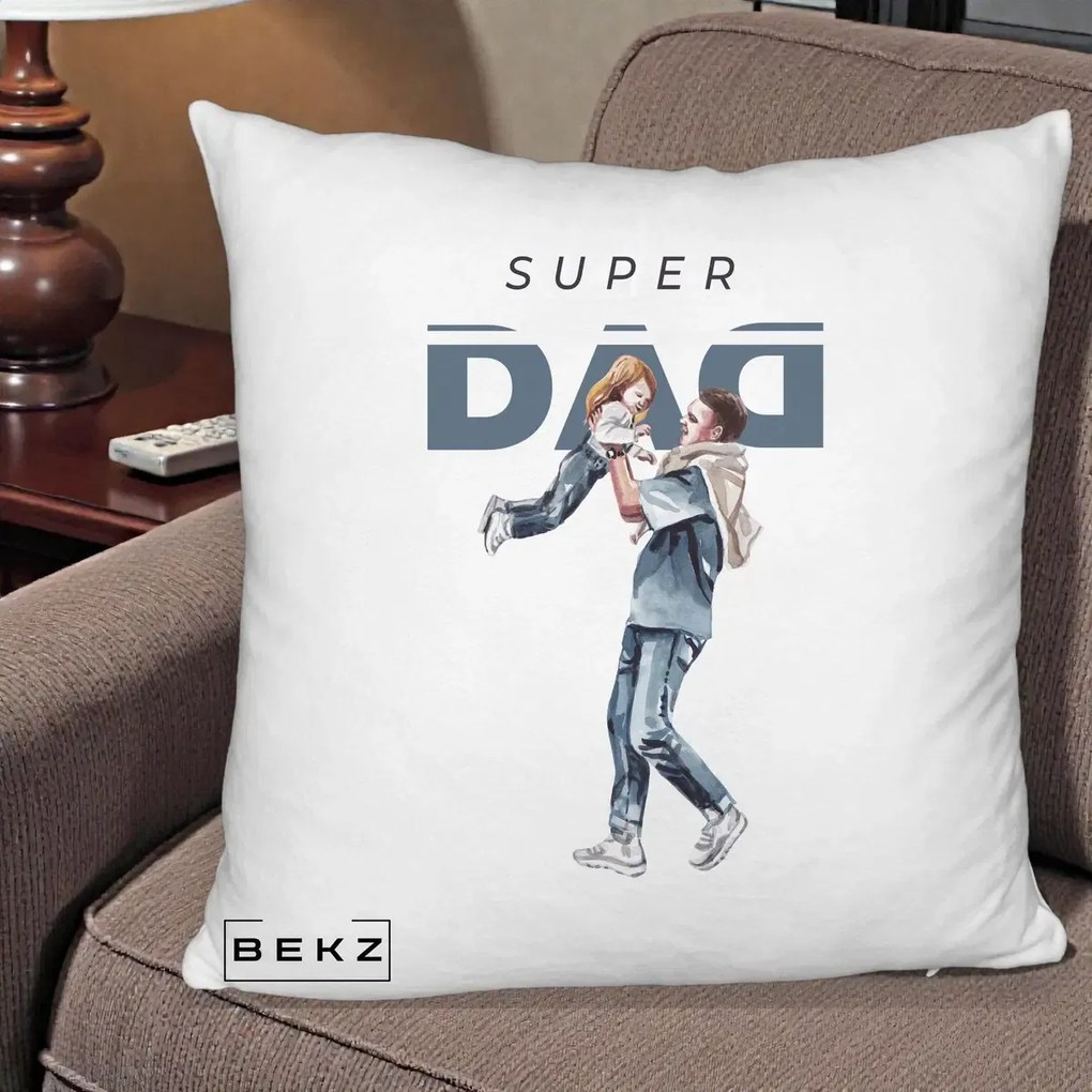 Cadou pentru Tata - Perna Personalizata Super DAD Tata si Fiica, 40x40 cm, Alb Pufos, Husa Detasabila, Perna Inclusa, BEKZ®