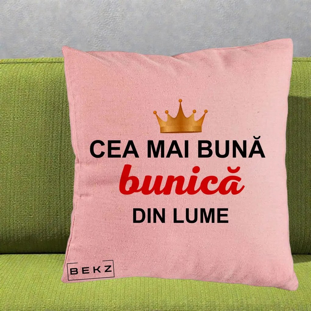 Cadou pentru Bunica - Perna Personalizata Cea Mai Buna Bunica Din Lume Coroana Aurie, 40x40 cm, Roz, Husa Detasabila, Perna Inclusa, BEKZ®