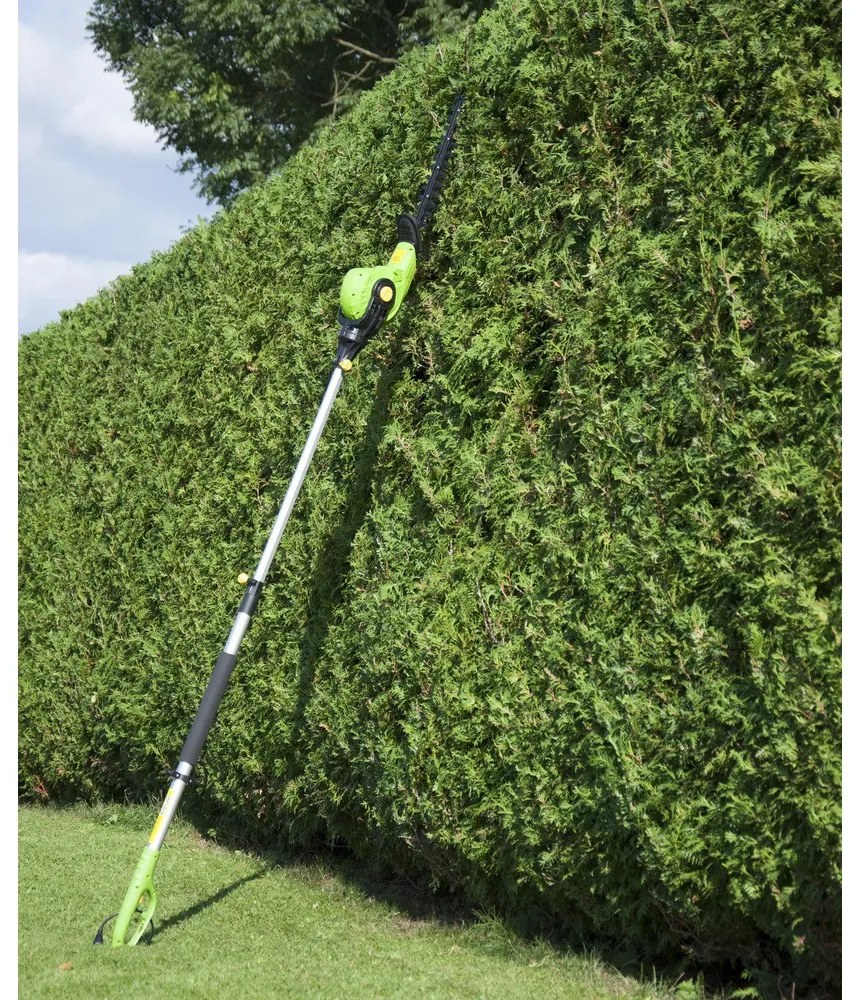 Mașină telescopică de tuns gard viu