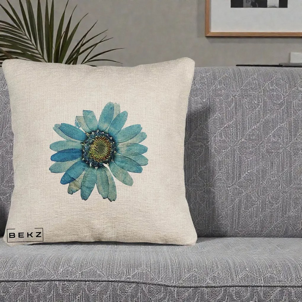 Perna Decorativa Floare Margareta Albastra Acuarela, 40x40 cm, Bej Canapea, Husa Detasabila, Perna Inclusa, BEKZ®