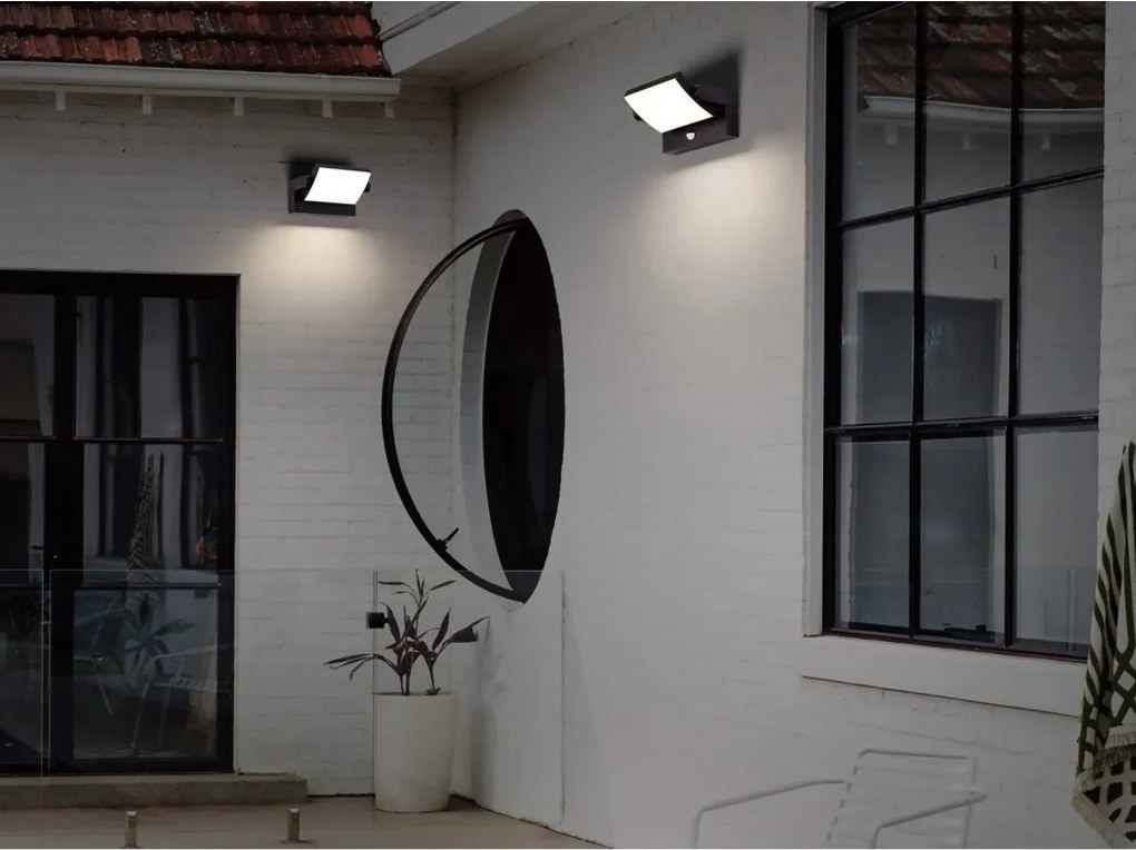 Aplica perete exterior cu senzor de miscare DURANTE IP54 CCT negru