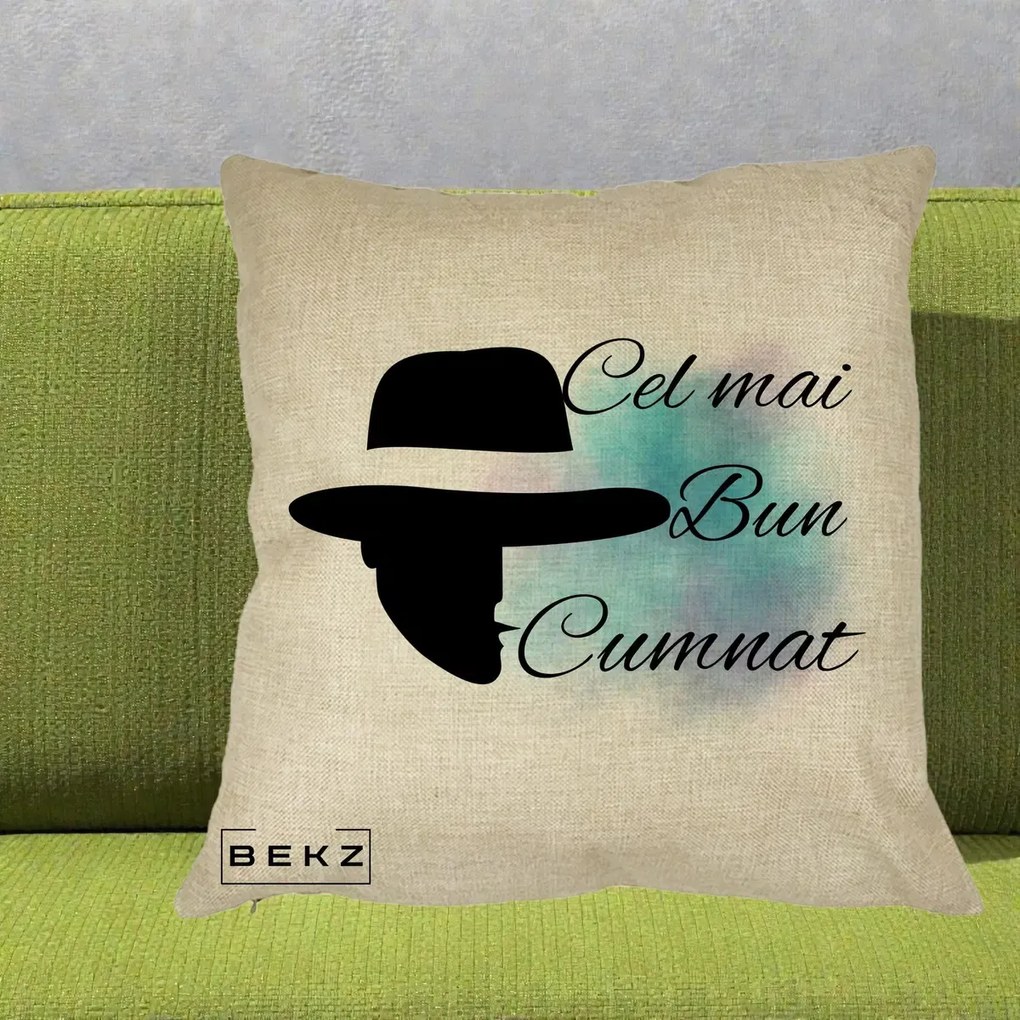 Cadou pentru Cumnat - Perna Personalizata Cel mai Bun Cumnat cu Silueta Palarie si Pete Teal-Roz, 40x40 cm, Crem, Husa Detasabila, Perna Inclusa, BEKZ®