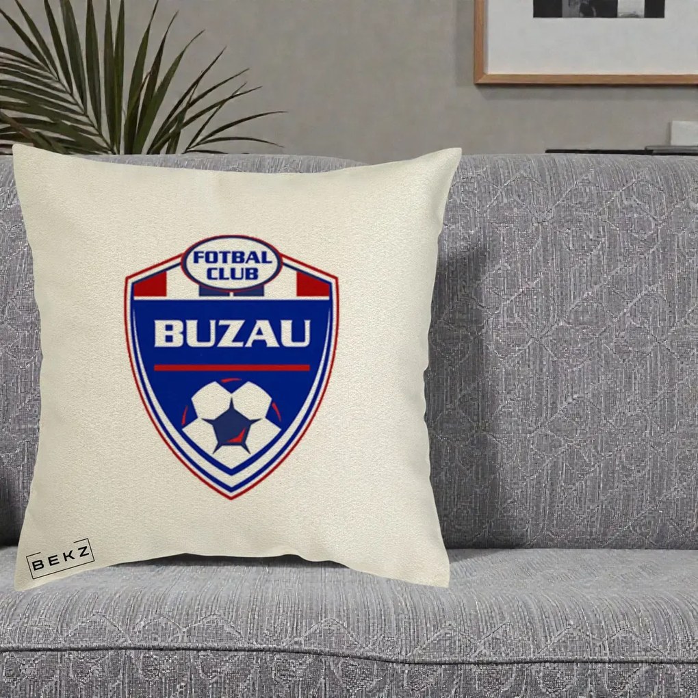 Perna Personalizata FC Buzau Fotbal, 40x40 cm, Ecru, Husa Detasabila, Perna Inclusa, BEKZ®