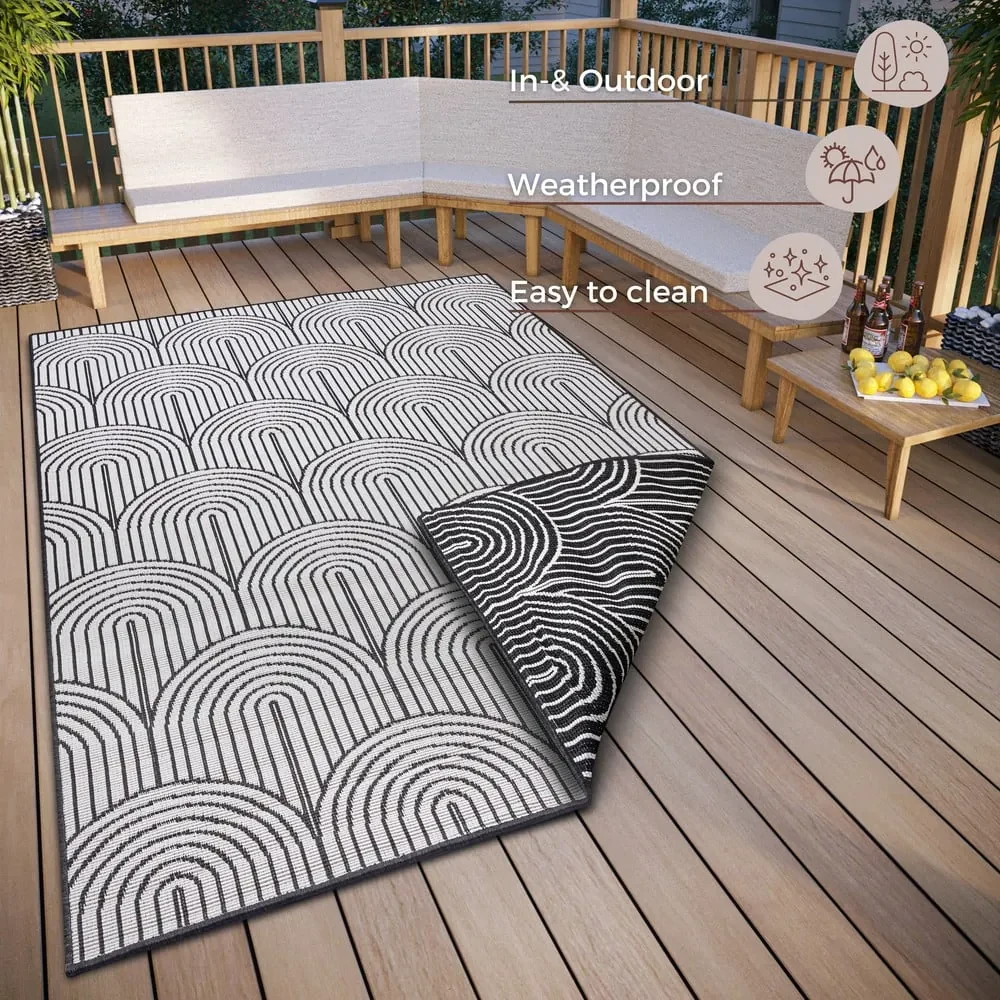 Covor de exterior negru-alb 80x150 cm Pangli Black – Hanse Home