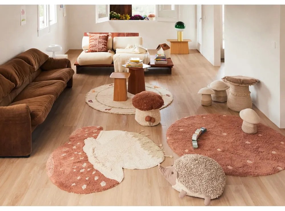 Covor pentru copii cărămiziu/crem lavabil/țesut manual din bumbac 120x120 cm Boletus – Lorena Canals