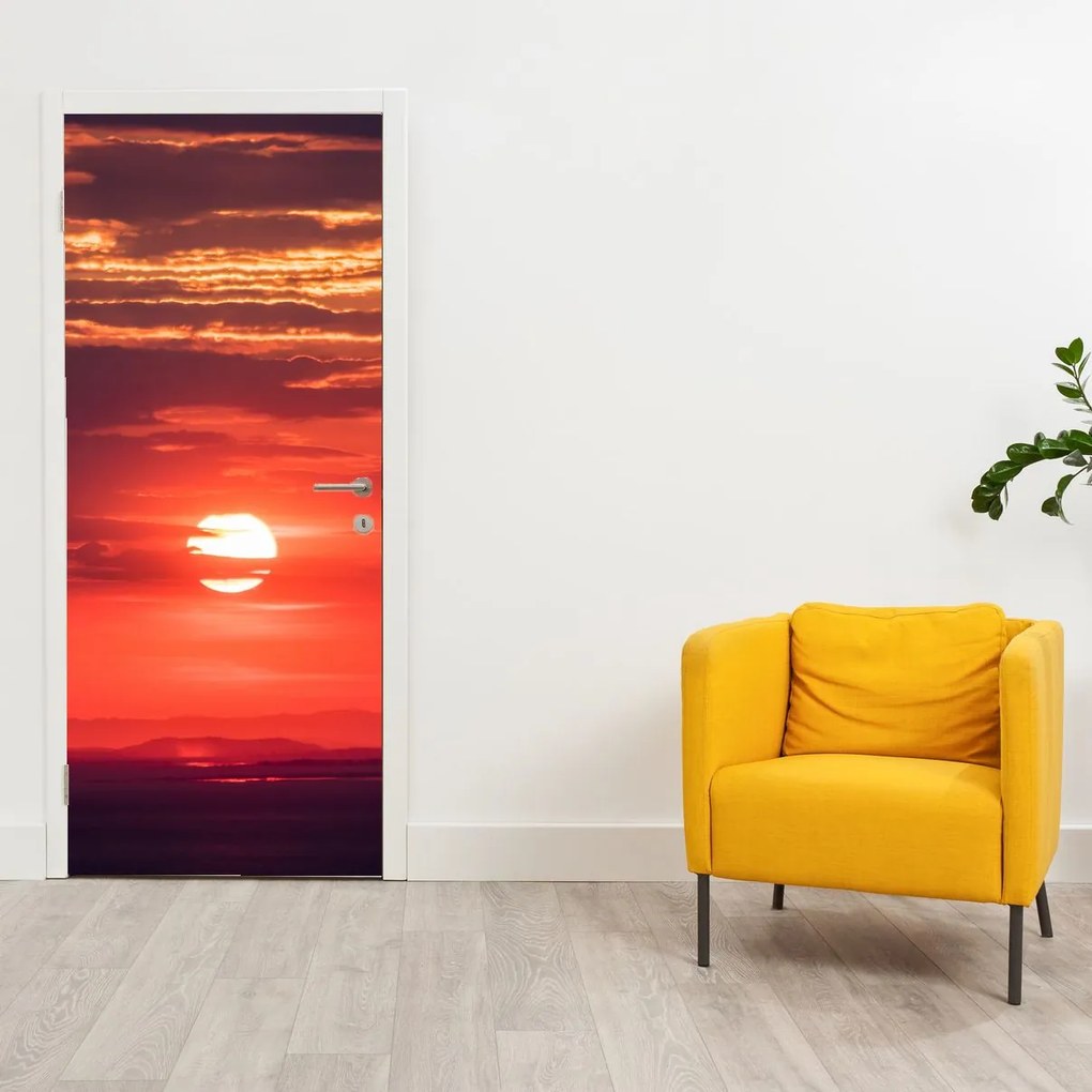 Fototapet pentru ușă - Soare colorat (95x205cm)