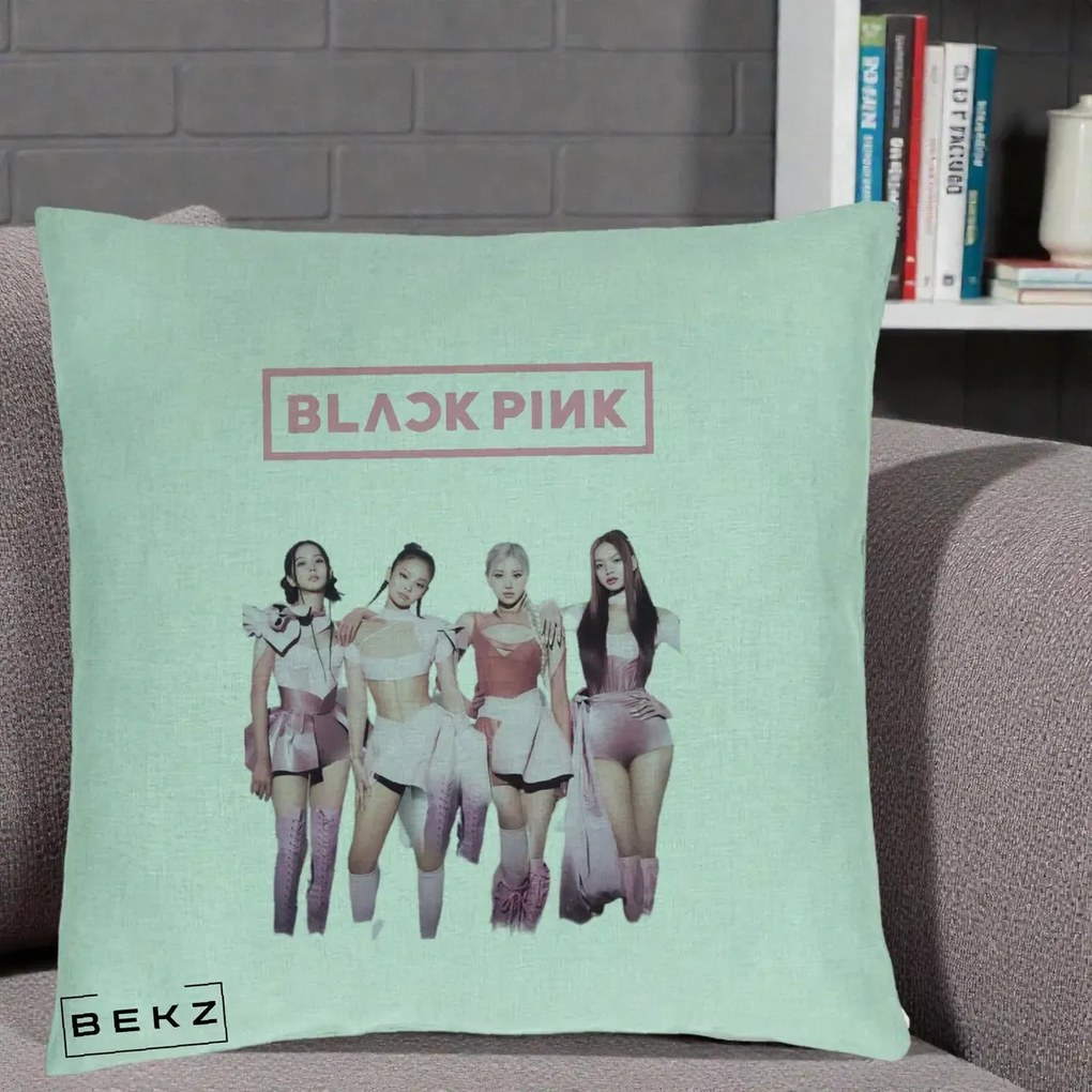 Perna Personalizata K-pop BLACKPINK Fotografie Grup Tinute Roz, 40x40 cm, Verde Menta, Husa Detasabila, Perna Inclusa, BEKZ®