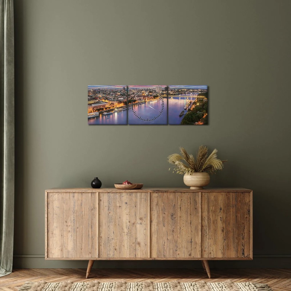 Tablou cu orașul Bratislava cu râu (cu ceas) (90x30 cm)