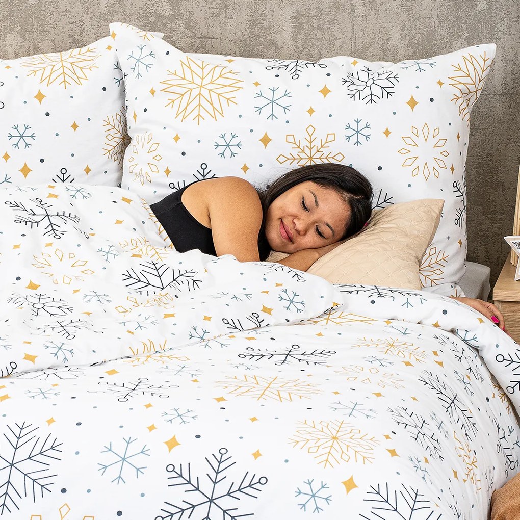 Lenjerie de pat din flanel 4Home Frostysnowflakes, 220 x 200 cm, 2 buc. 70 x 90 cm