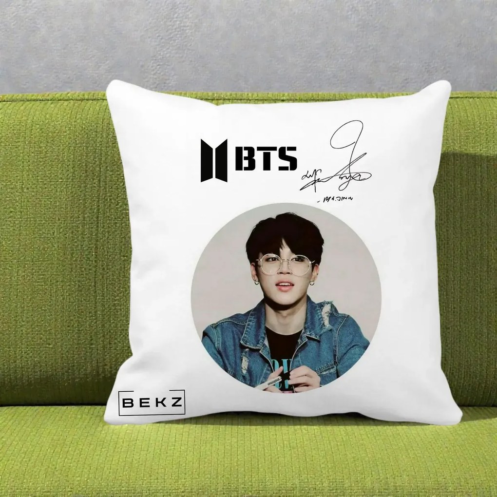 Perna Personalizata K-pop BTS Jimin Portret Cerc Autograf Geaca, 40x40 cm, Alba Mata, Husa Detasabila, Perna Inclusa, BEKZ®