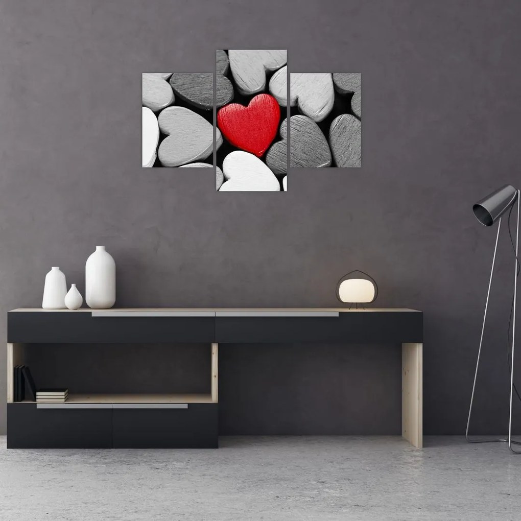 Tablou cu inimioare din lemn (90x60 cm)
