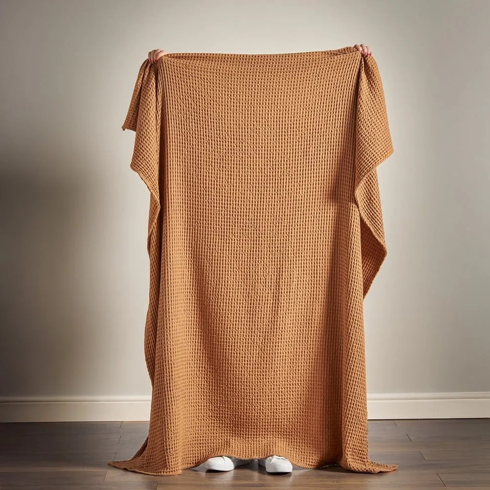 Pătură maro din bumbac 150x200 cm Jaipur Chunky Waffle – Pineapple Elephant