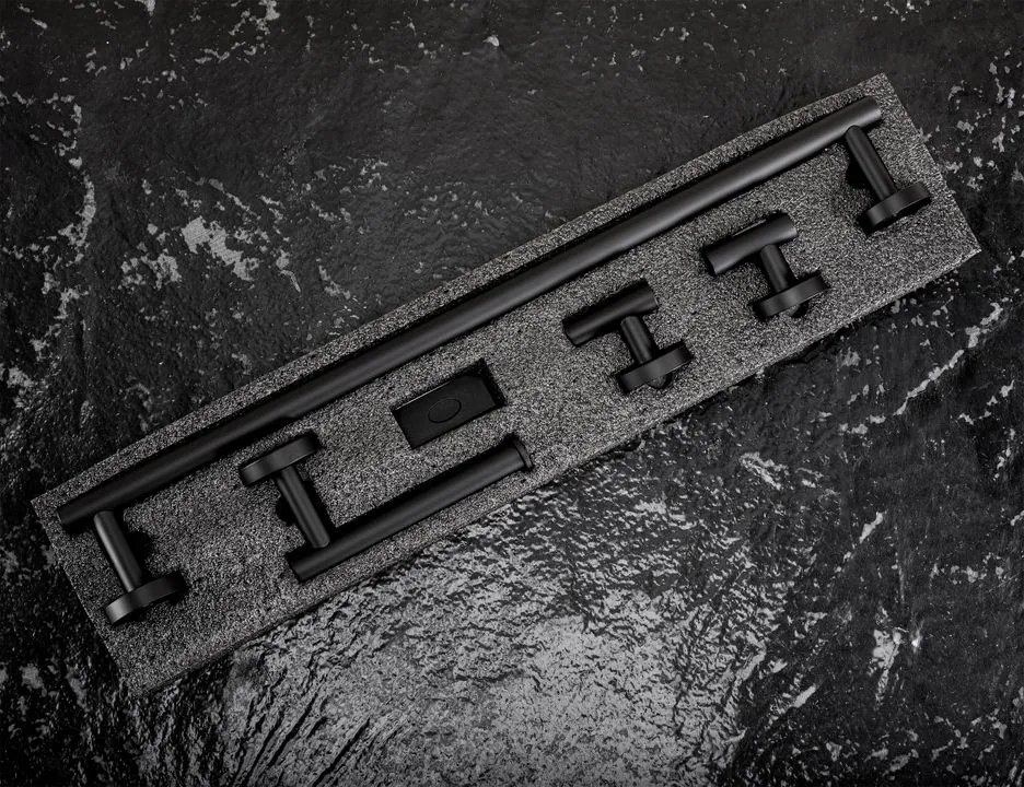 Set accesorii pentru baie Ari 4 piese negru