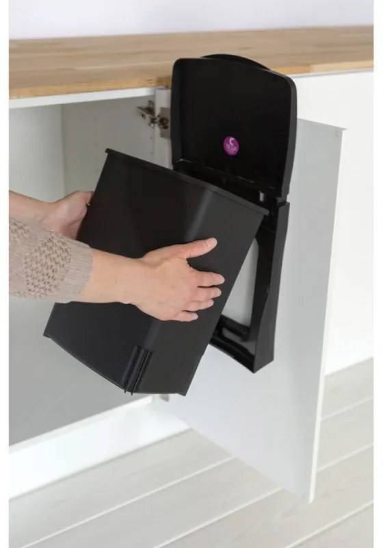 Cos de gunoi incorporabil Brabantia 647043, 10 L, Deschidere larga, Curatare usoara, Negru