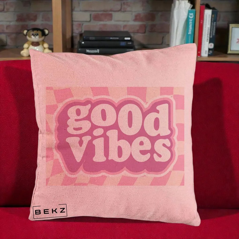 Perna Decorativa Good Vibes Retro Roz, 40x40 cm, Roz, Husa Detasabila, Perna Inclusa, BEKZ®