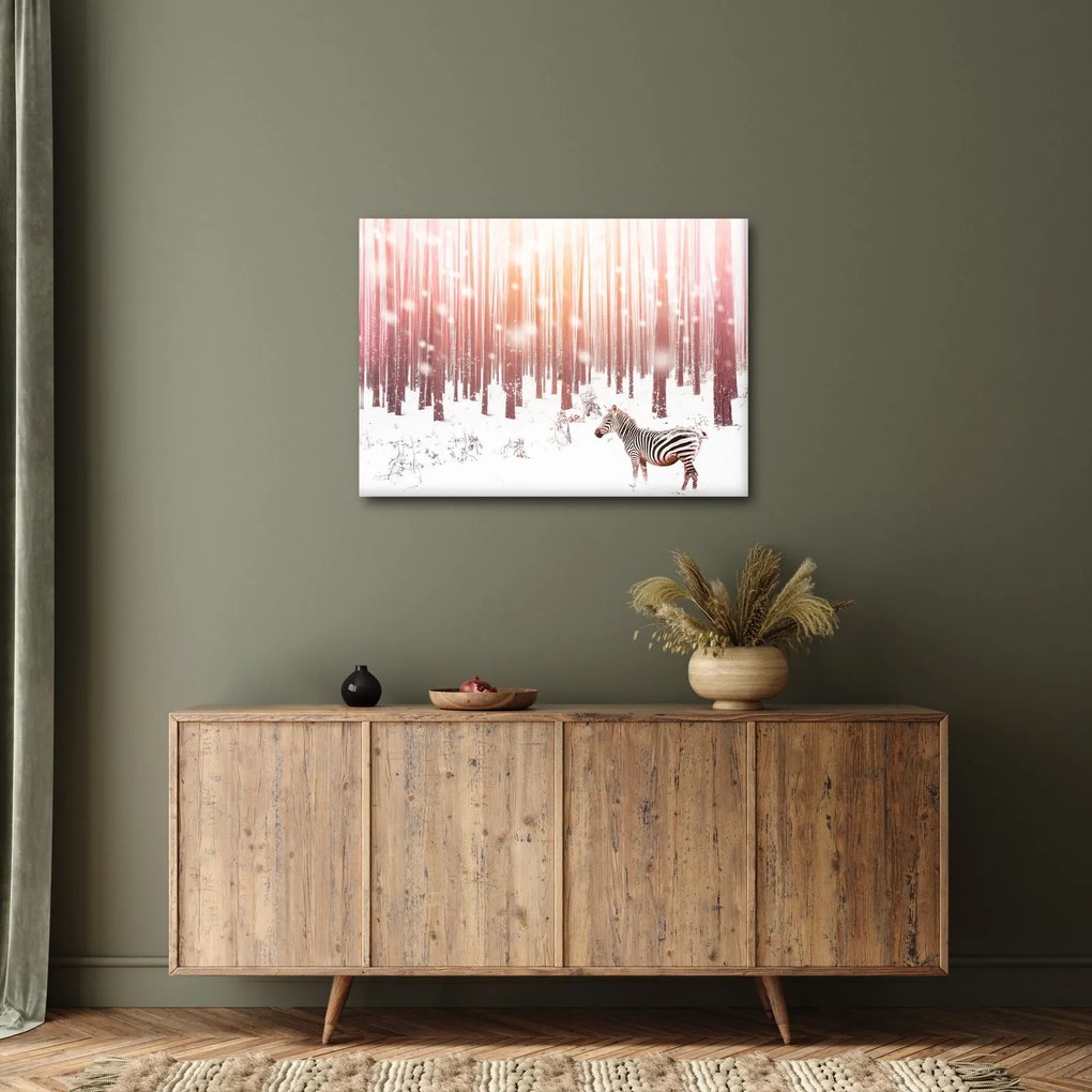 Tablou - Zebra în pădurea înzăpezită (70x50 cm)