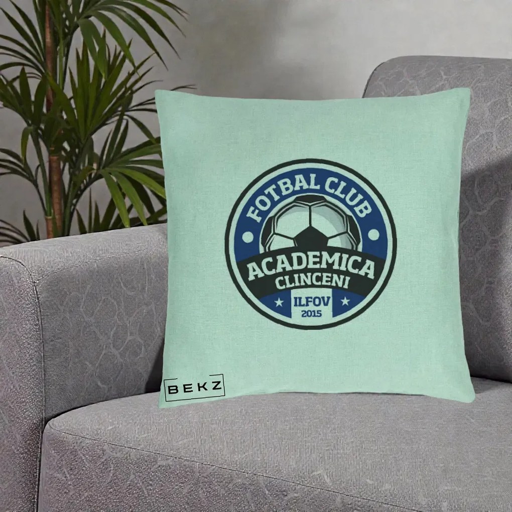 Perna Personalizata Academica Clinceni Fotbal Club, 40x40 cm, Verde Menta, Husa Detasabila, Perna Inclusa, BEKZ®