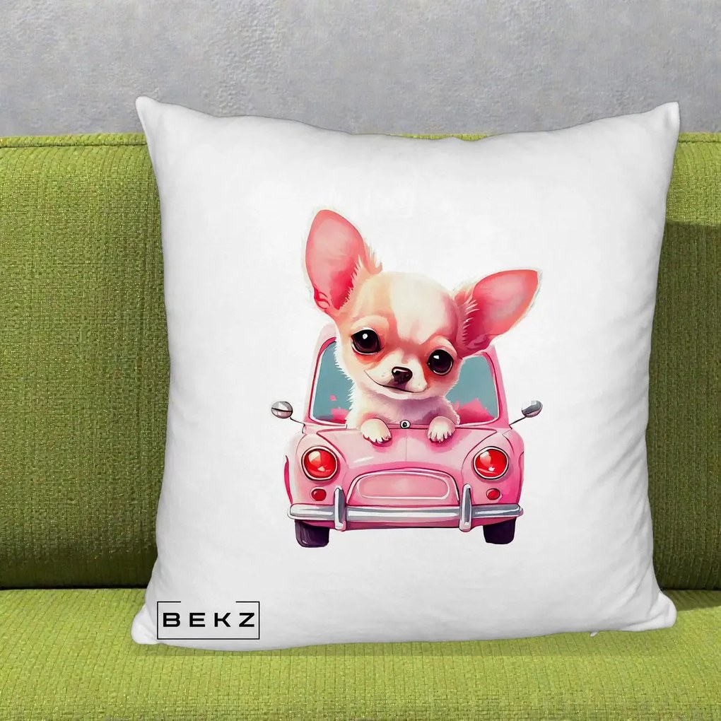 Perna Decorativa Chihuahua Roz in Masinuta, 40x40 cm, Alb Pufos, Husa Detasabila, Perna Inclusa, BEKZ®