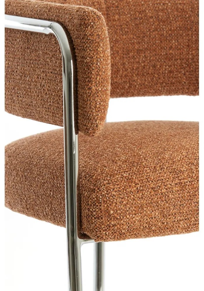 Scaun de sufragerie maro deschis cu cotiere tapițat Adante – Light &amp; Living