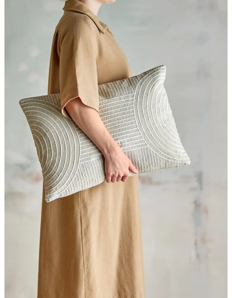 Pernă decorativă din amestec de in 35x50 cm Chun – Bloomingville