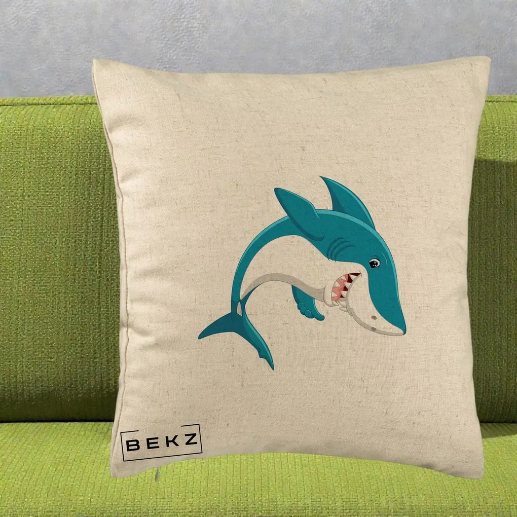 Perna Decorativa Rechin Albastru Cartoon, 40x40 cm, Bej, Husa Detasabila, Perna Inclusa, BEKZ®