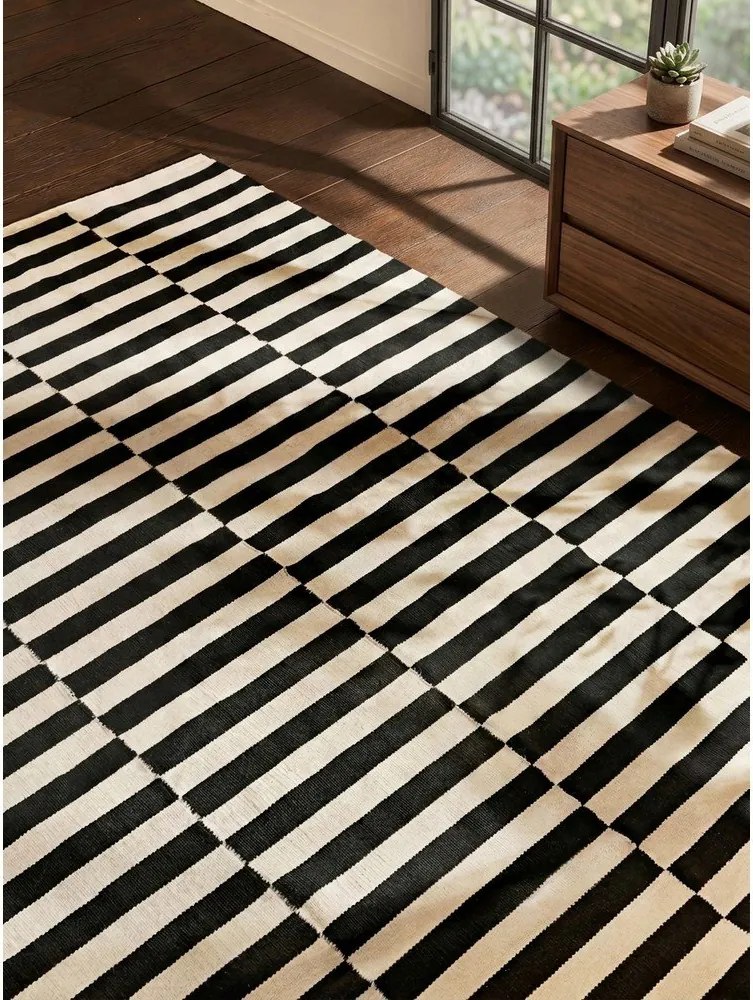 Covor negru-alb reversibil/țesut manual din lână 200x300 cm Donna – Hanse Home