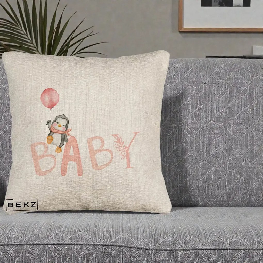 Perna Personalizata Baby Pinguin Roz, 40x40 cm, Bej Canapea, Husa Detasabila, Perna Inclusa, BEKZ®
