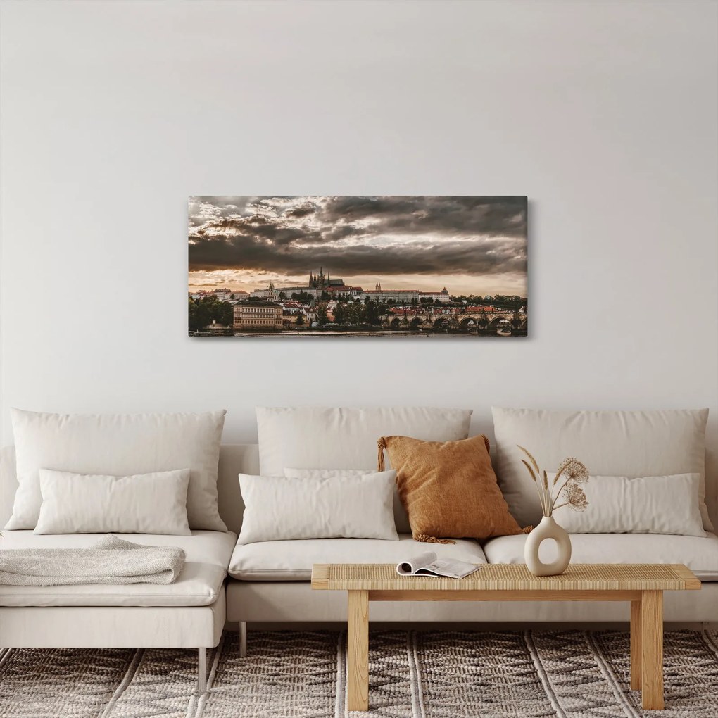Tablou - Praga înnorită (120x50 cm)