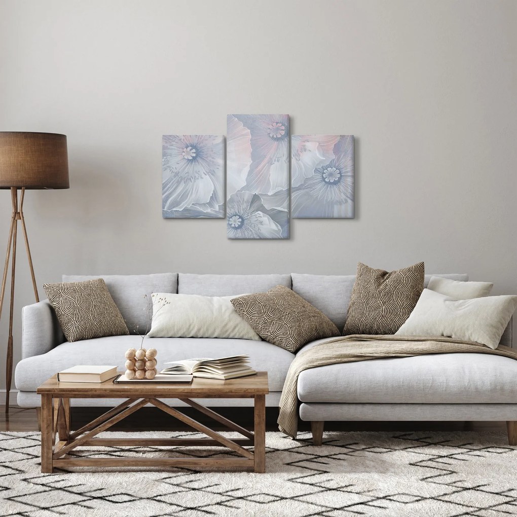 Tablou - Flori albastre pe perete (90x60 cm)