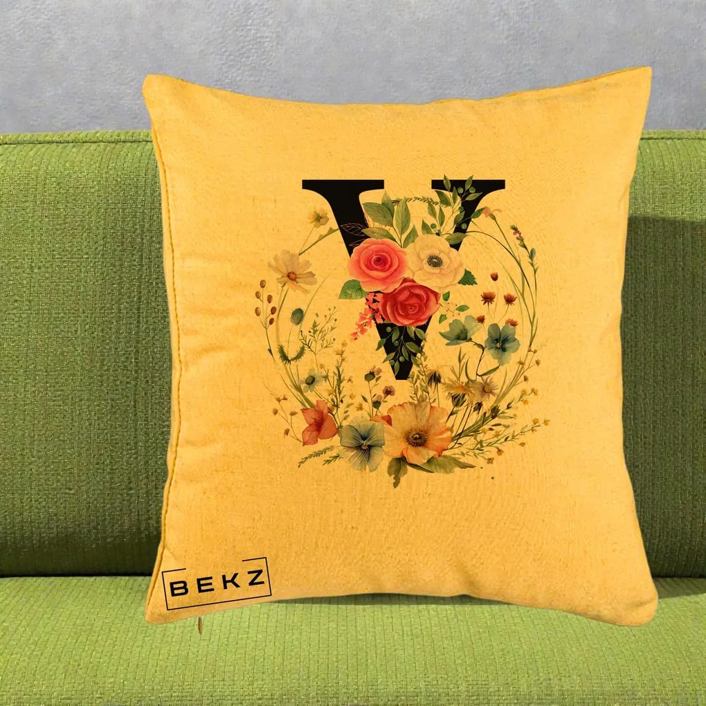 Cadou Personalizat - Perna Personalizata Monograma Florala Litera V cu Coroana, 40x40 cm, Galben, Husa Detasabila, Perna Inclusa, BEKZ®